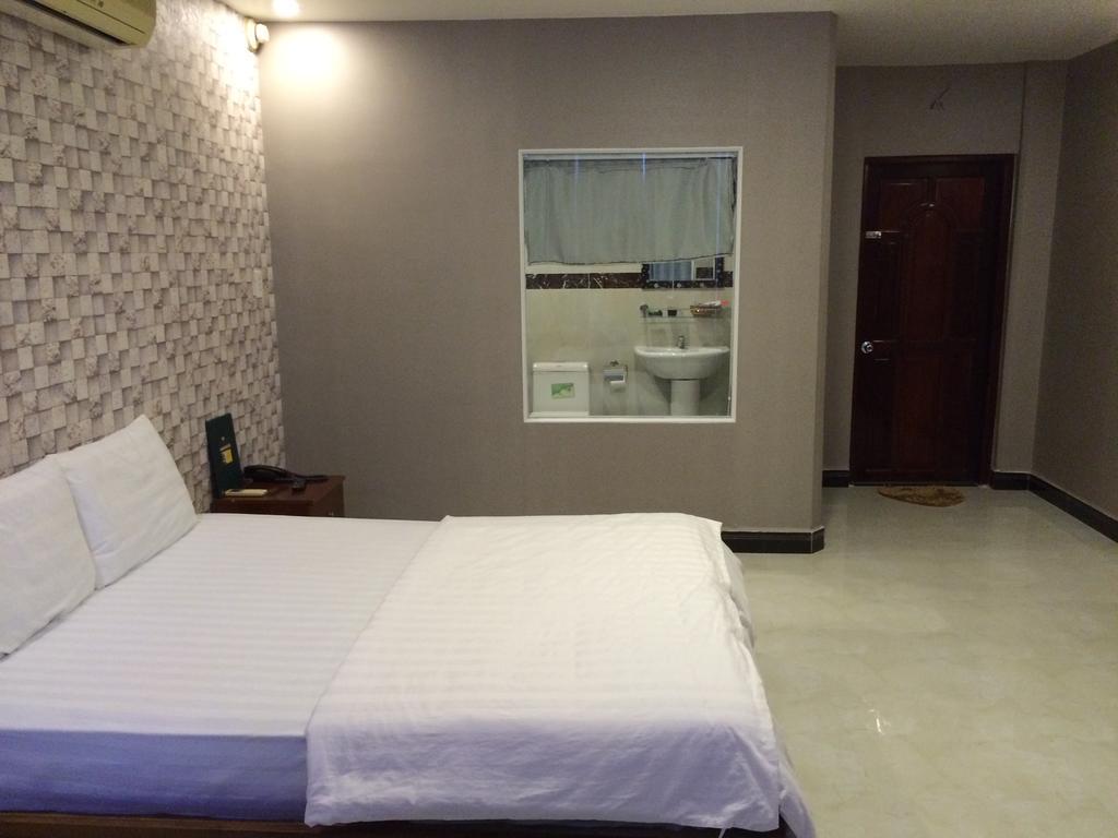 Phu Qui Hotel Soc Trang Esterno foto